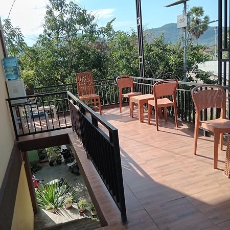 De Credo Otel Labuan Bajo Dış mekan fotoğraf